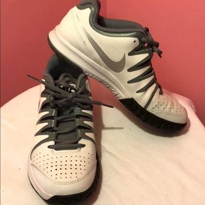 Nike Vapor court tennis shoes